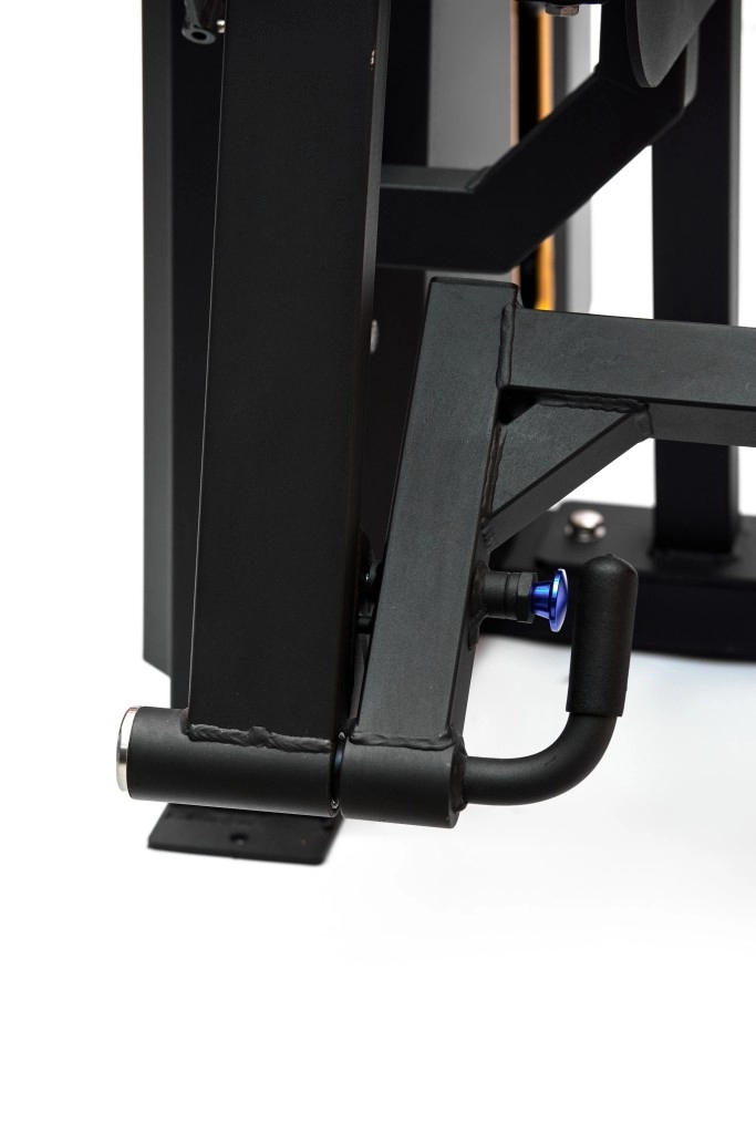 Тренажер Разгибание ног Hurricane 011