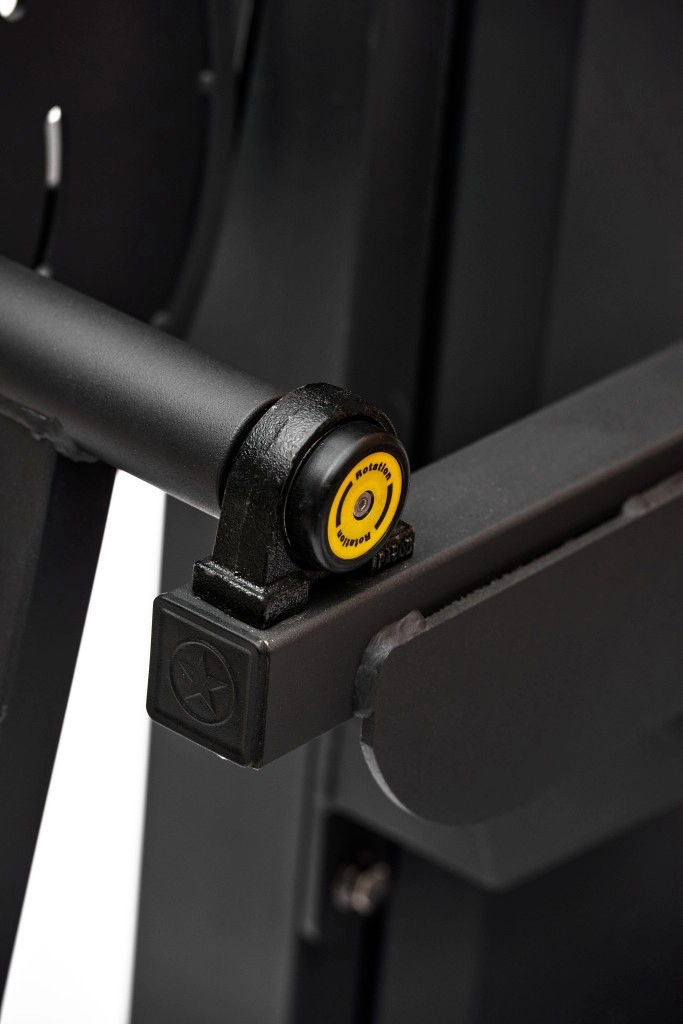 Тренажер Разгибание ног Hurricane 011