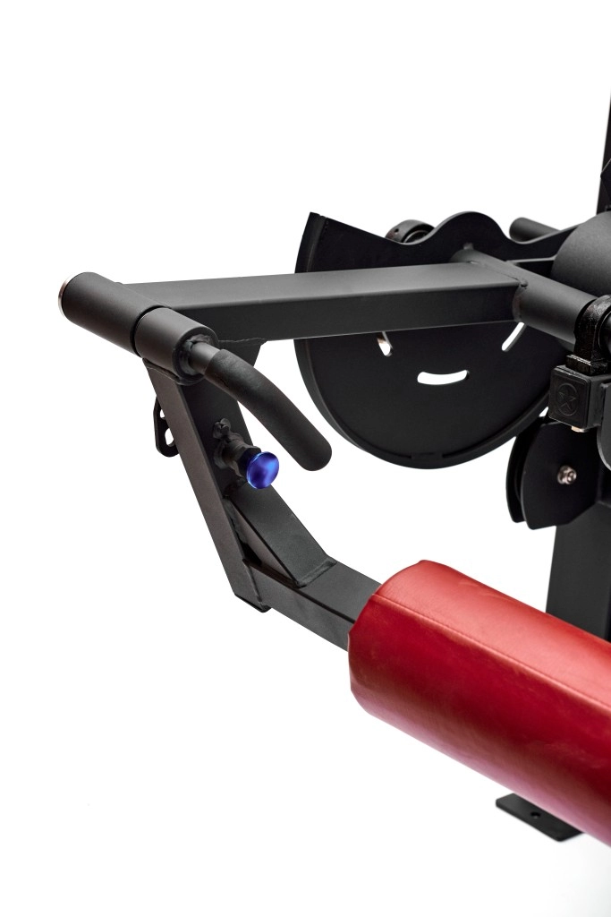 Тренажер Сгибание-разгибание ног Hurricane 012