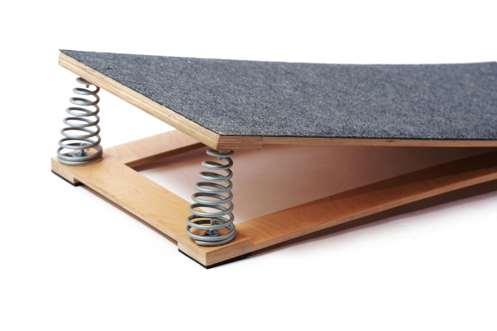 Мостик гимнастический подкидной (2 пружины) Hurricane