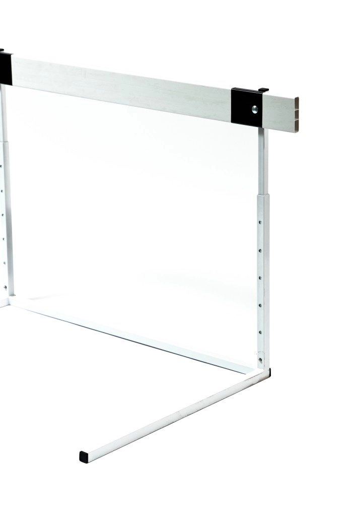 Барьер легкоатлетический планка пластик Hurricane