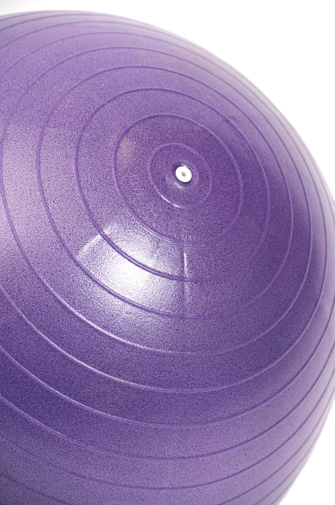 Фитбол Gym Ball 55 см (цвет фиолетовый)