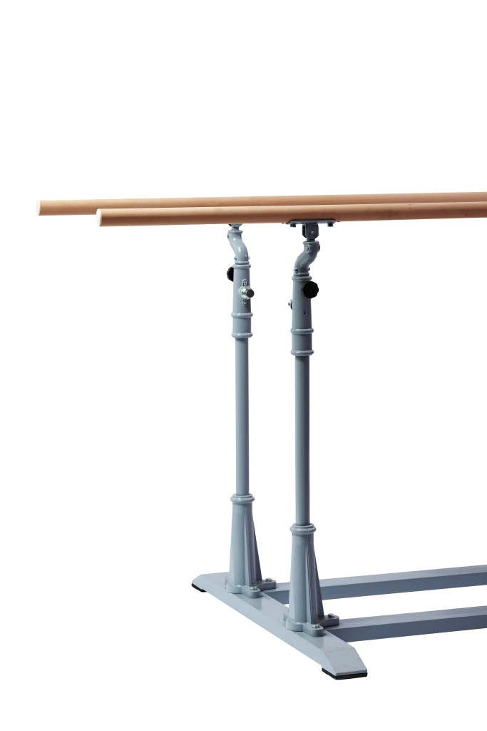 Брусья гимнастические параллельные мужские массовые (жерди стеклопластик) Hurricane