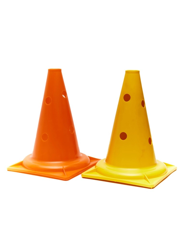 Конус тренировочный 32 см с отверстиями СТРОМ
