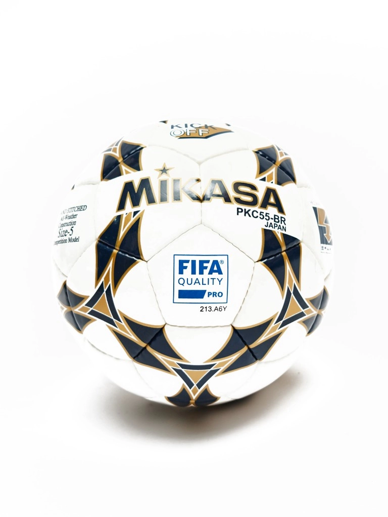 Мяч футбольный MIKASA PKC55BR-2, р.5, гл.ПУ, FIFA  PRO, 32 пан, руч.сш