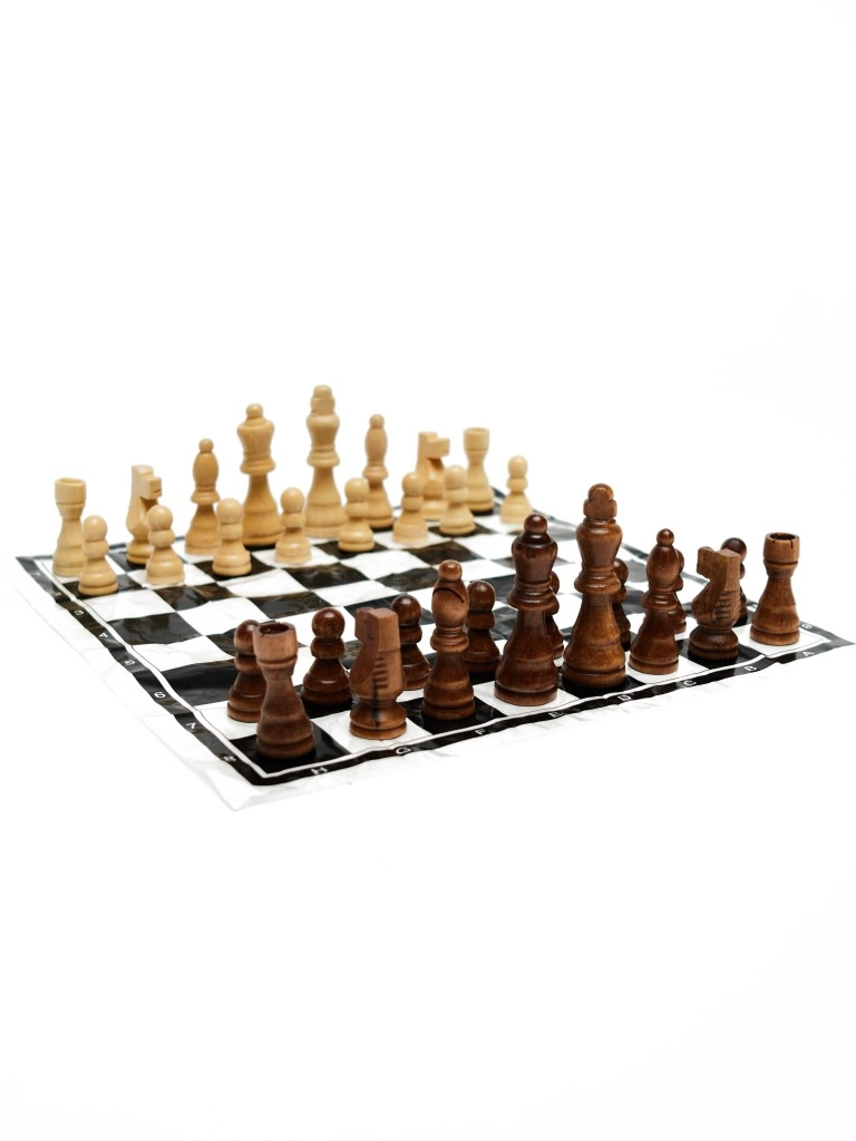 Набор шахматных фигур с мягкой доской  (дерево) CHESS