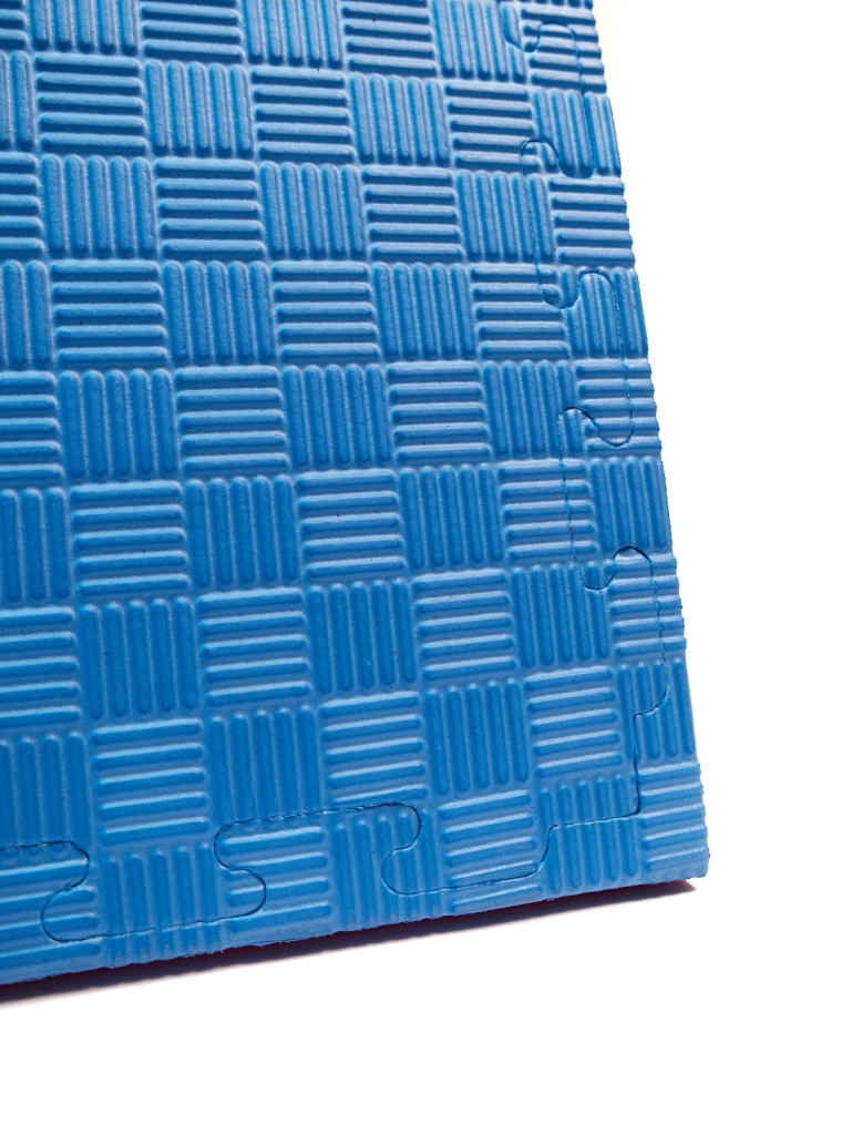 Будо-мат 1000*1000*20 мм, крепление "ласточкин хвост", цвет синий-красный