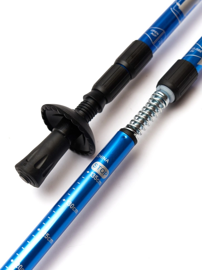 Скандинавские палки Antishock 2-секционные, 77-135 см