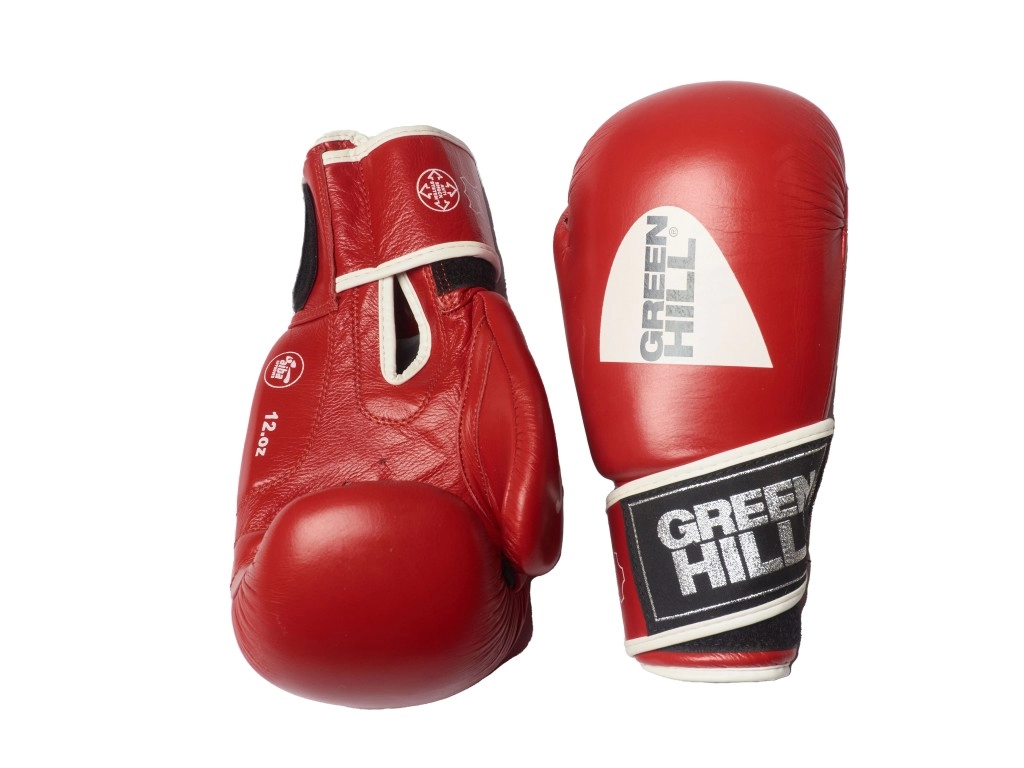 Перчатки боксерские TIGER AIBA красные 12 унц