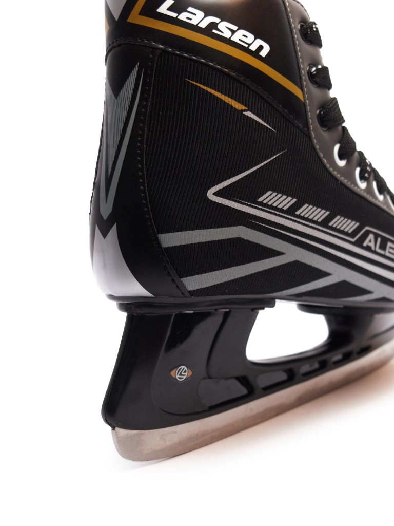 Коньки хоккейные Larsen Alex р.40