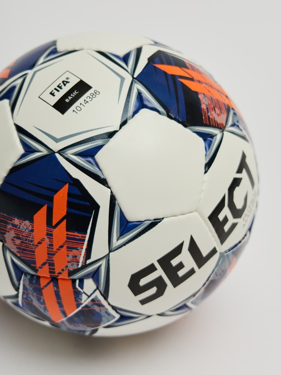 Мяч футзальный SELECT Futsal Master Grain V22, р. 4, руч. сш.