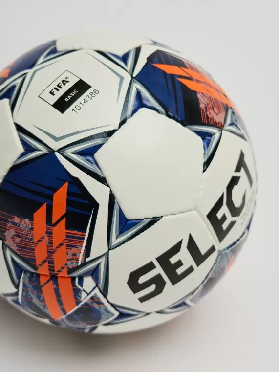 Мяч футзальный SELECT Futsal Master Grain V22, р. 4, руч. сш.