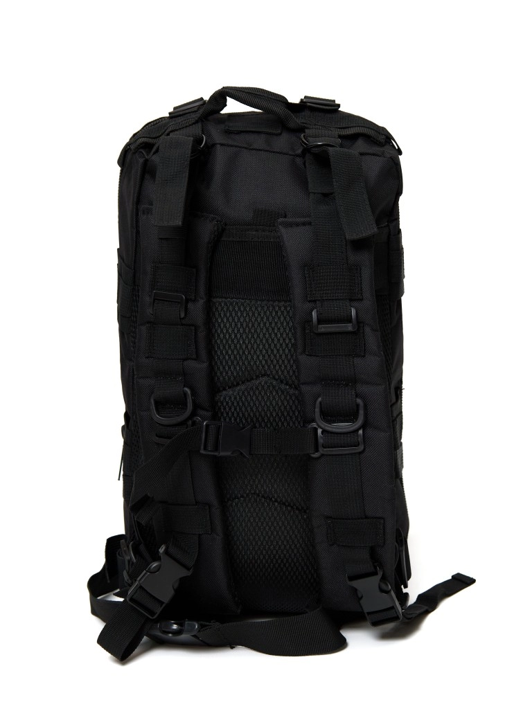 Рюкзак черный длина 40 см, ширина 27 см