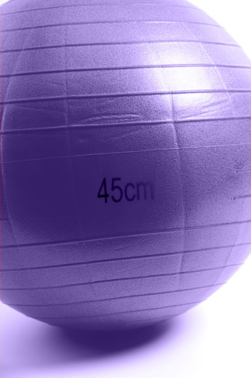 Фитбол Gym Ball 45 см (цвет фиолетовый)
